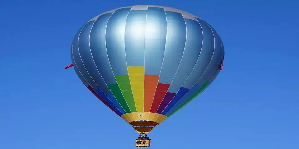 hot air balloon