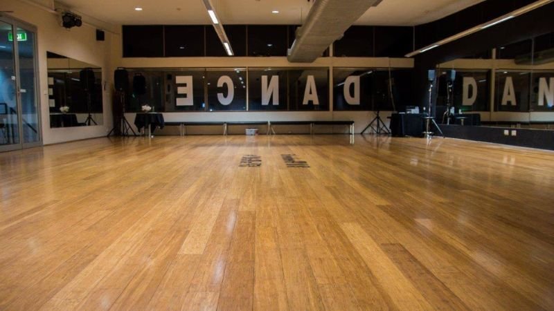 Bollywood dance class tour