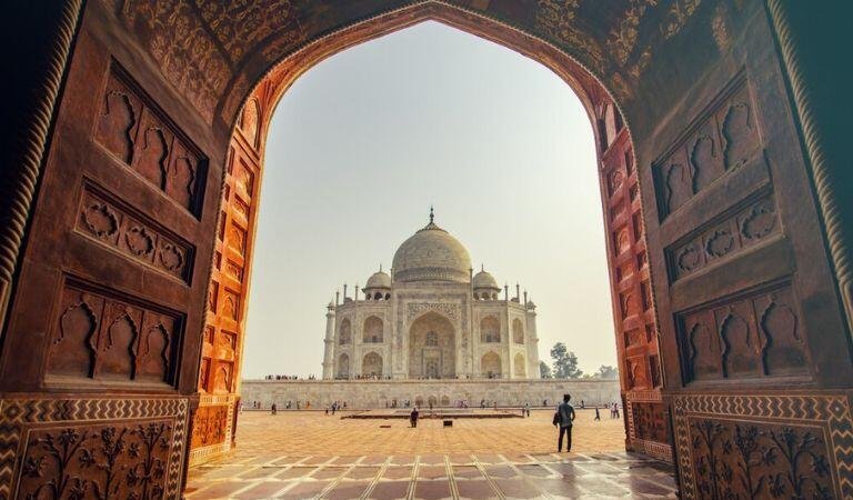 Top Cinematic Shots Filming the Taj Mahal